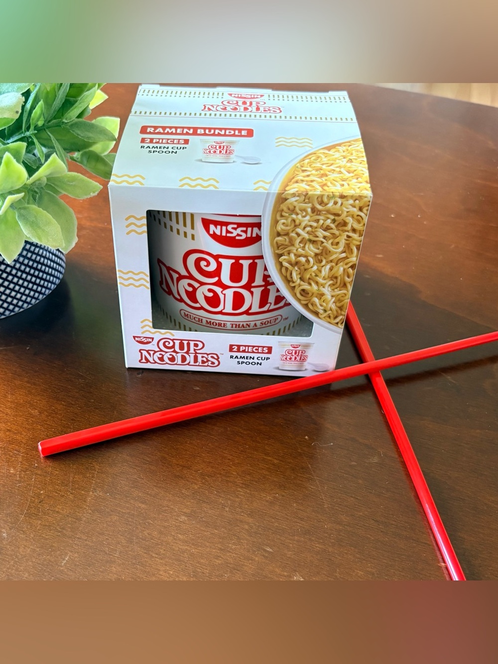 NISSIN 2 Piece Reusable Cup Noodles Ramen Set Paired With Red Chopsticks (3-FER) - Picture 7 of 8